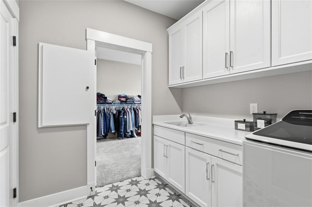 146 Enclave Drive Mars, PA 16046 - Photo 17 of 48 a room with two washing machine