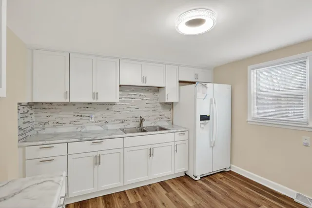 $149,900 | 28 Liberty Boulevard, Machesney Park, IL 61115