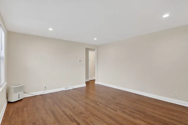 $149,900 | 28 Liberty Boulevard, Machesney Park, IL 61115