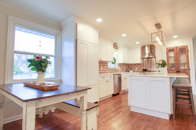 $740,000 | 8122 Suzanne Drive, Brentwood, TN 37027