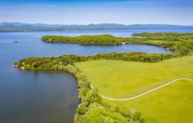$12,499,500 | 1028 Converse Bay Road, Charlotte, VT 05445