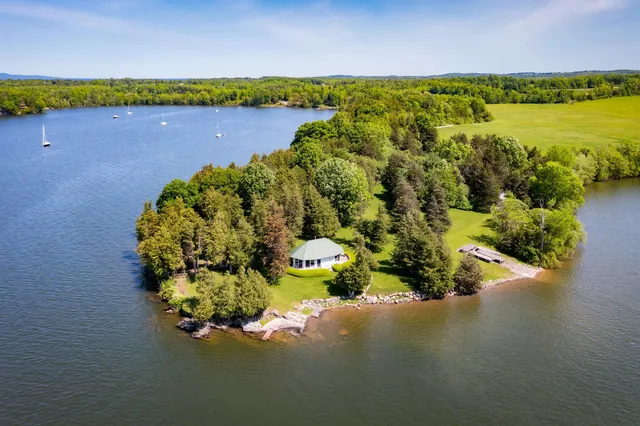 $12,499,500 | 1028 Converse Bay Road, Charlotte, VT 05445