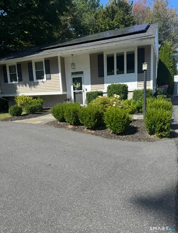 $424,900 | 154 Glenwood Terrace, Middletown, CT 06457