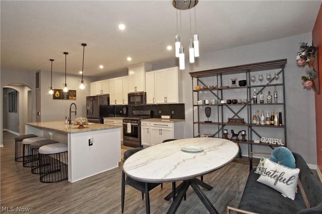 3075 Stonehurst Road Uniontown, OH 44685 - Photo 12 of 35 Gallery Image 12