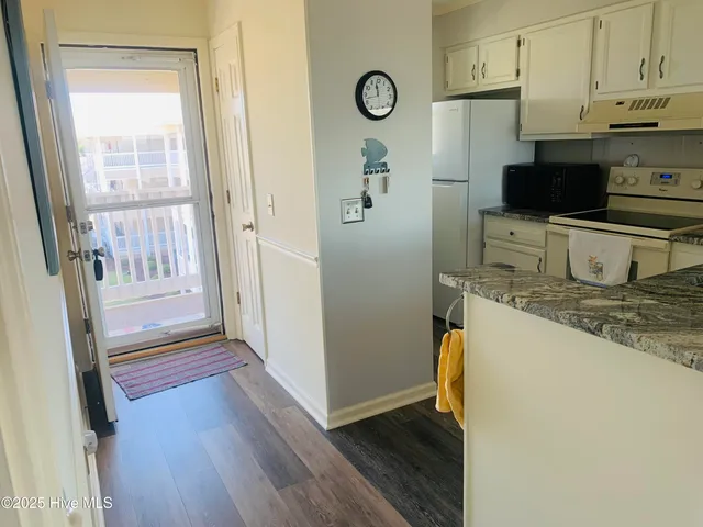 $349,900 | 650 Cedar Point Boulevard, Unit C 31, Cedar Point, NC 28584