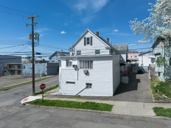 $650,000 | 101-105 Squires Avenue, Unit PORTFOLIO, Endicott, NY 13760