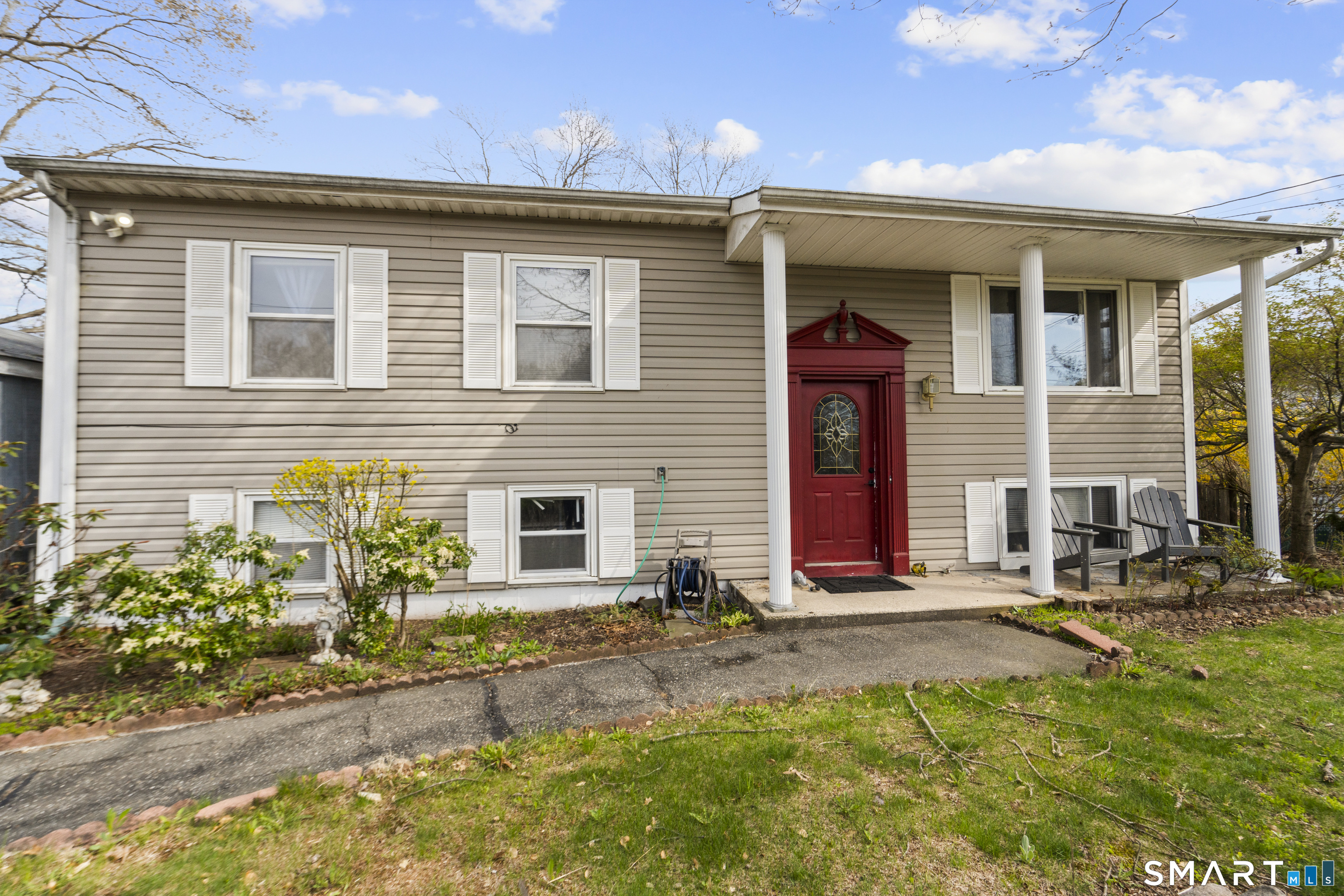 166 Glenwood Road Clinton, CT 06413 - Photo 1 of 25