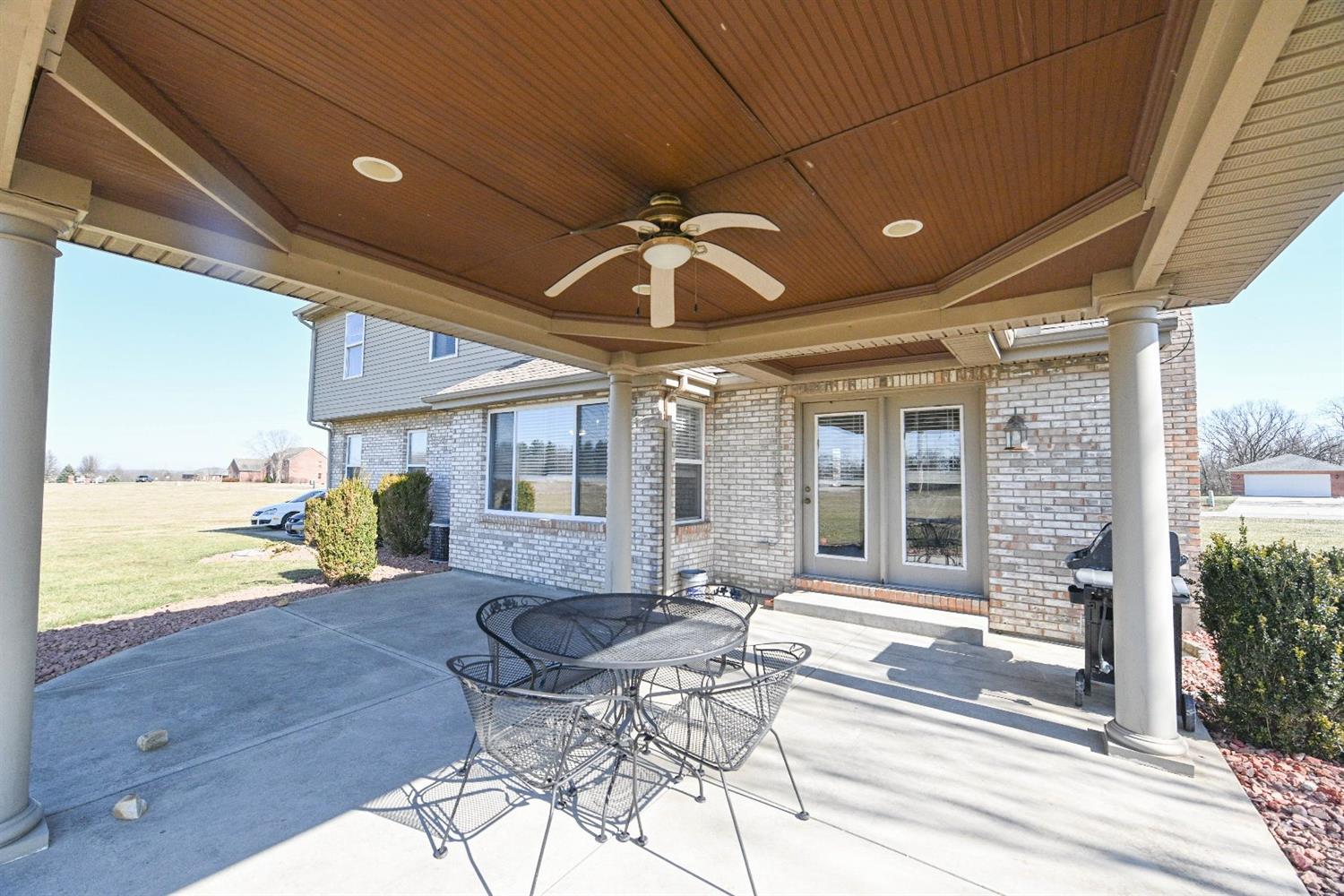 17811 Kelly Bird Road Lawrenceburg, IN 47025 - Photo 12 of 44 Gallery Image 12