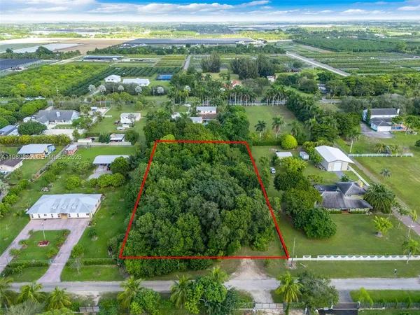 $424,900 | 196-xx Southwest 234th Street, Homestead, FL 33031