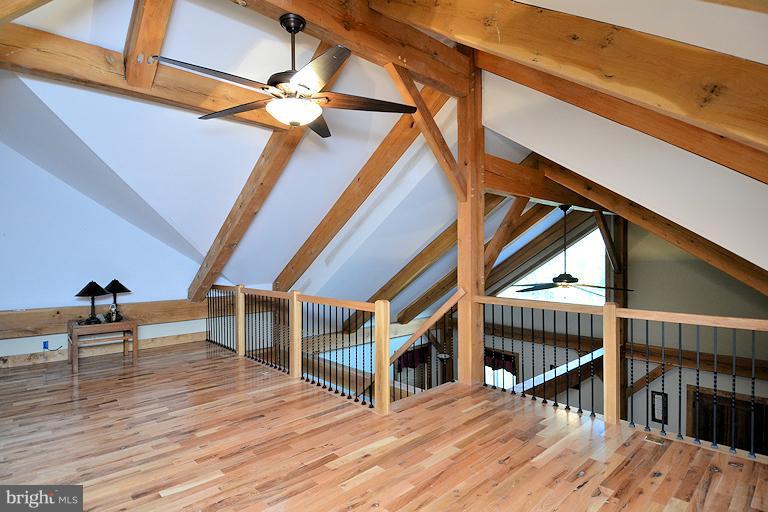 2885 Strasburg Road Front Royal, VA 22630 - Photo 22 of 30 Loft