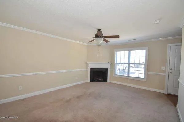 $1,200 | 4251 Dudleys Grant Drive, Unit C, Winterville, NC 28590