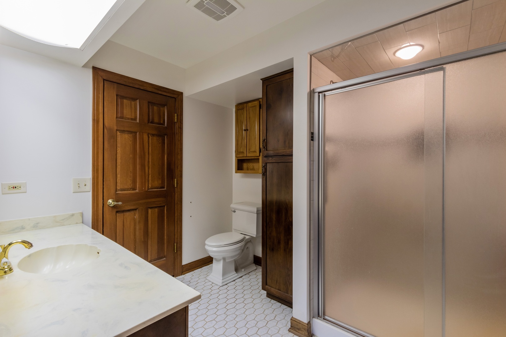 841 Cortbridge Court Inverness, IL 60067 - Photo 10 of 18 Gallery Image 10