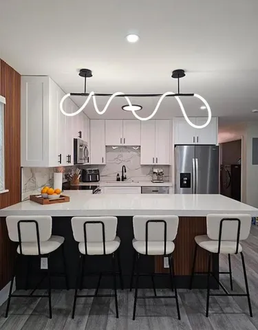 $2,900 | 2016 Dock Street, West Palm Beach, FL 33401