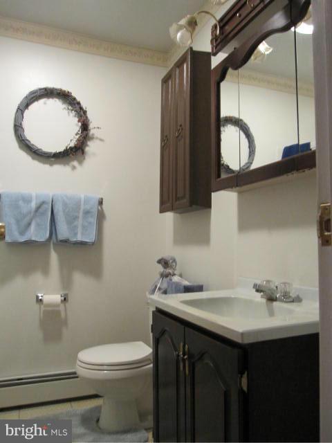 4801 Wood Road Temple Hills, MD 20748 - Photo 9 of 30 Hall Bath Main level
