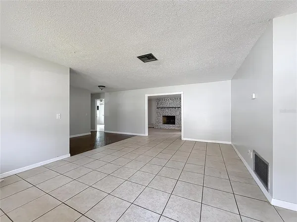 $239,900 | 1605 Northeast 17th Avenue, Ocala, FL 34470