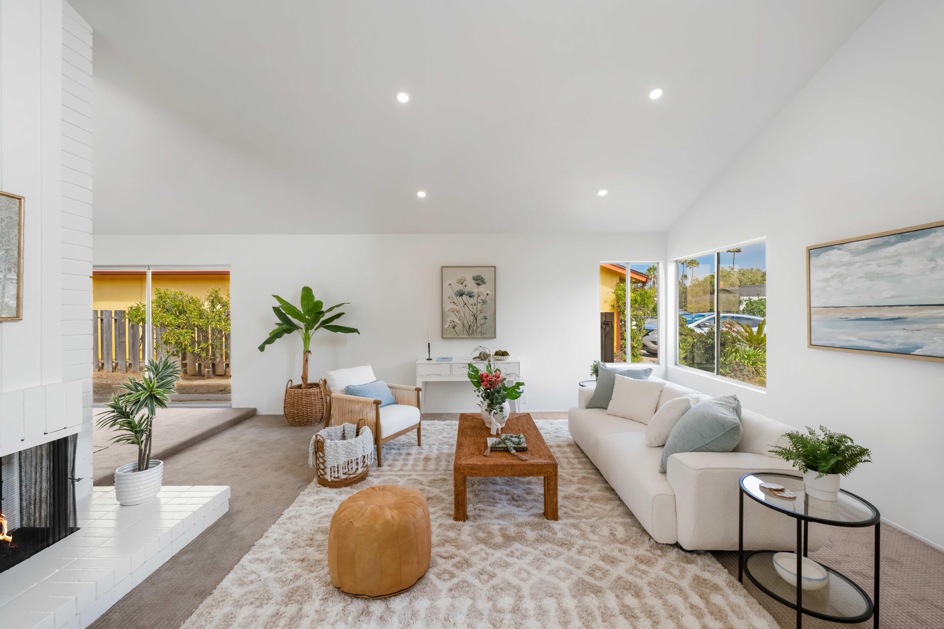7286 Georgetown Road Goleta, CA 93117 - Photo 20 of 50 Living room - 7286 Georgetown Rd