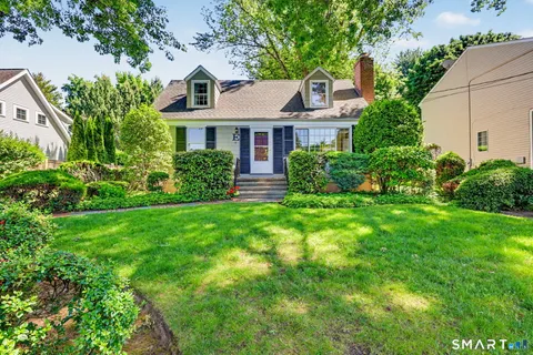 $949,000 | 98 Sasco Hill Terrace, Fairfield, CT 06824