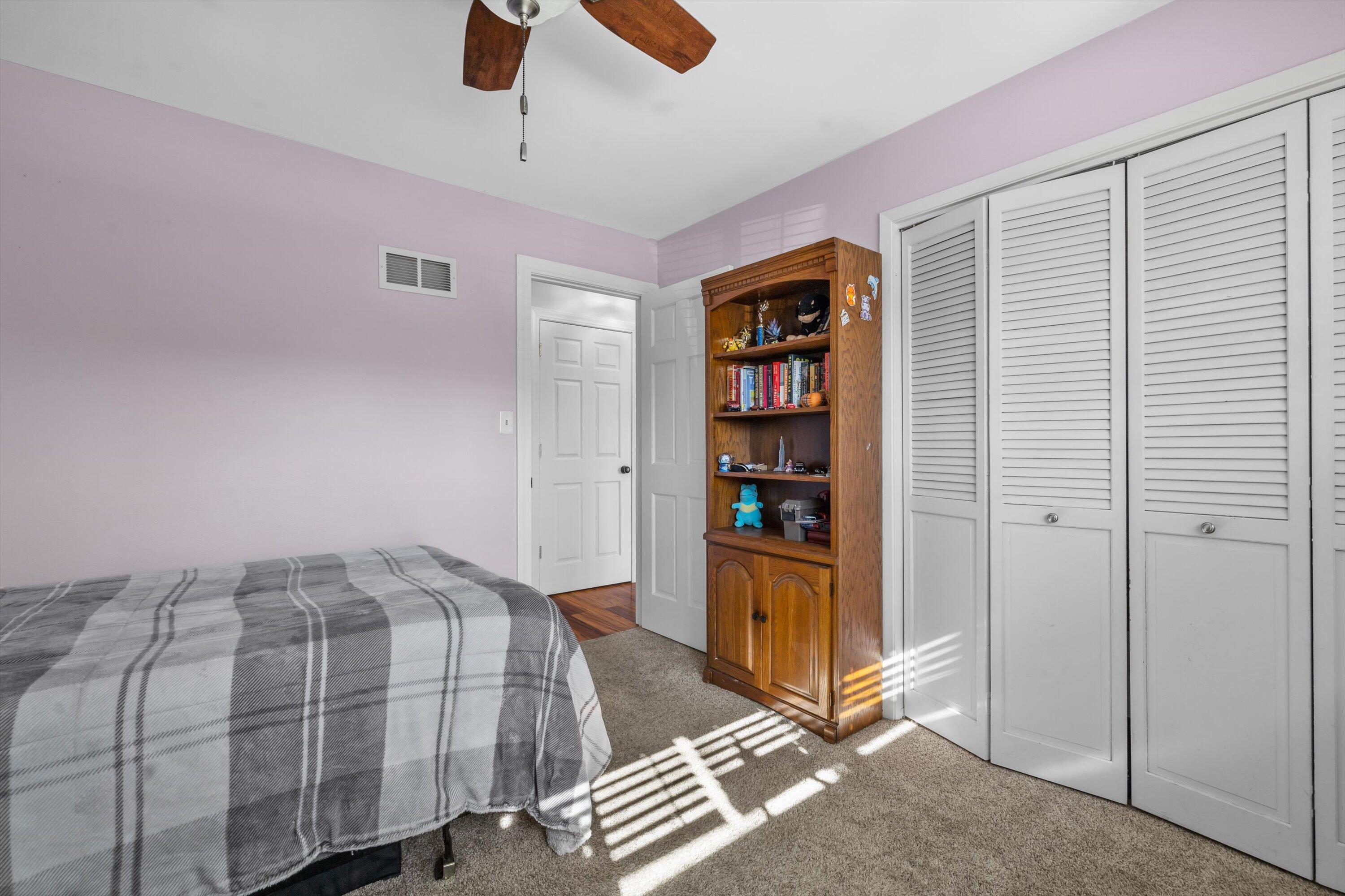 3318 14th Place Kenosha, WI 53144 - Photo 20 of 51 18-IMG_6703