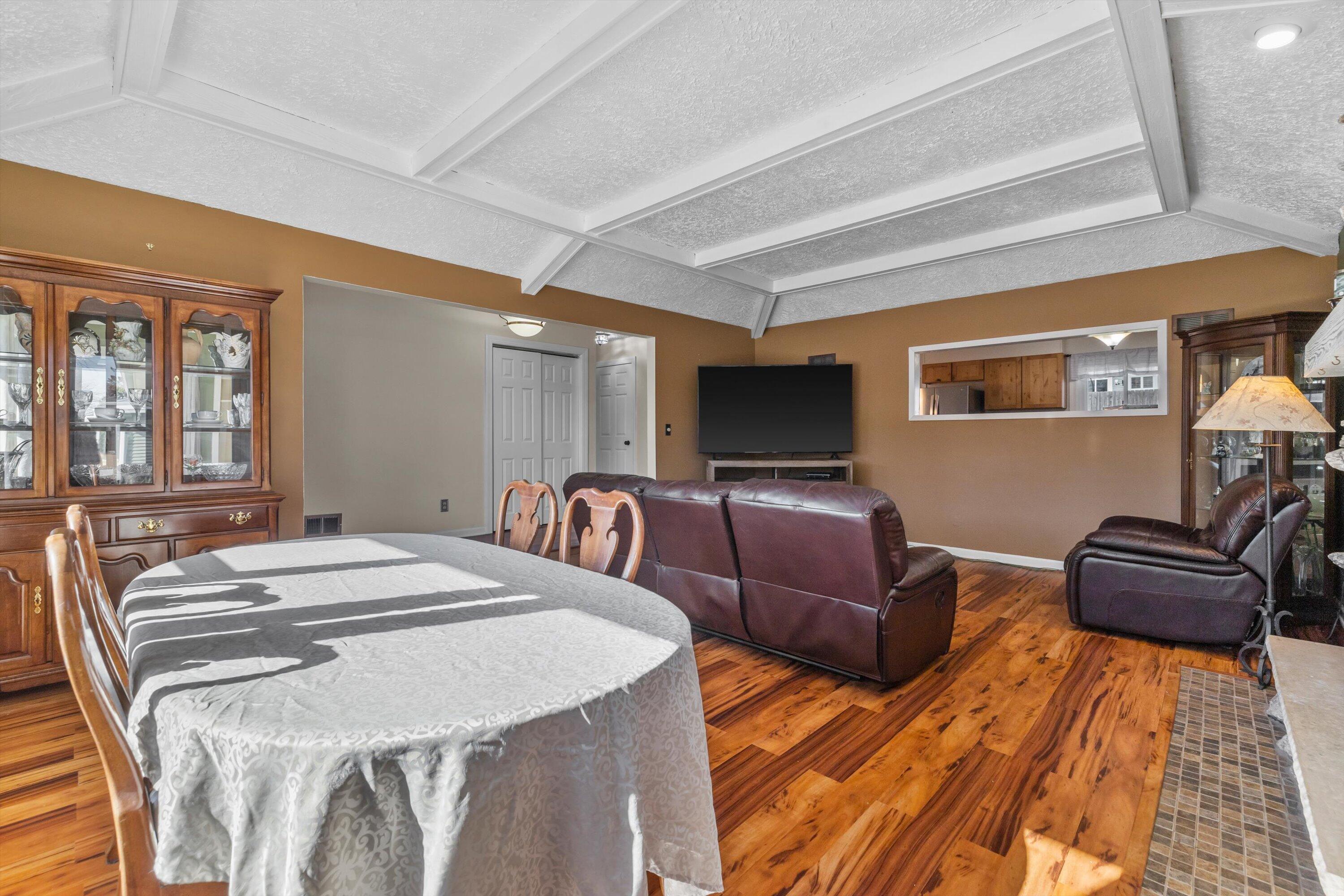 3318 14th Place Kenosha, WI 53144 - Photo 42 of 51 15-IMG_6688