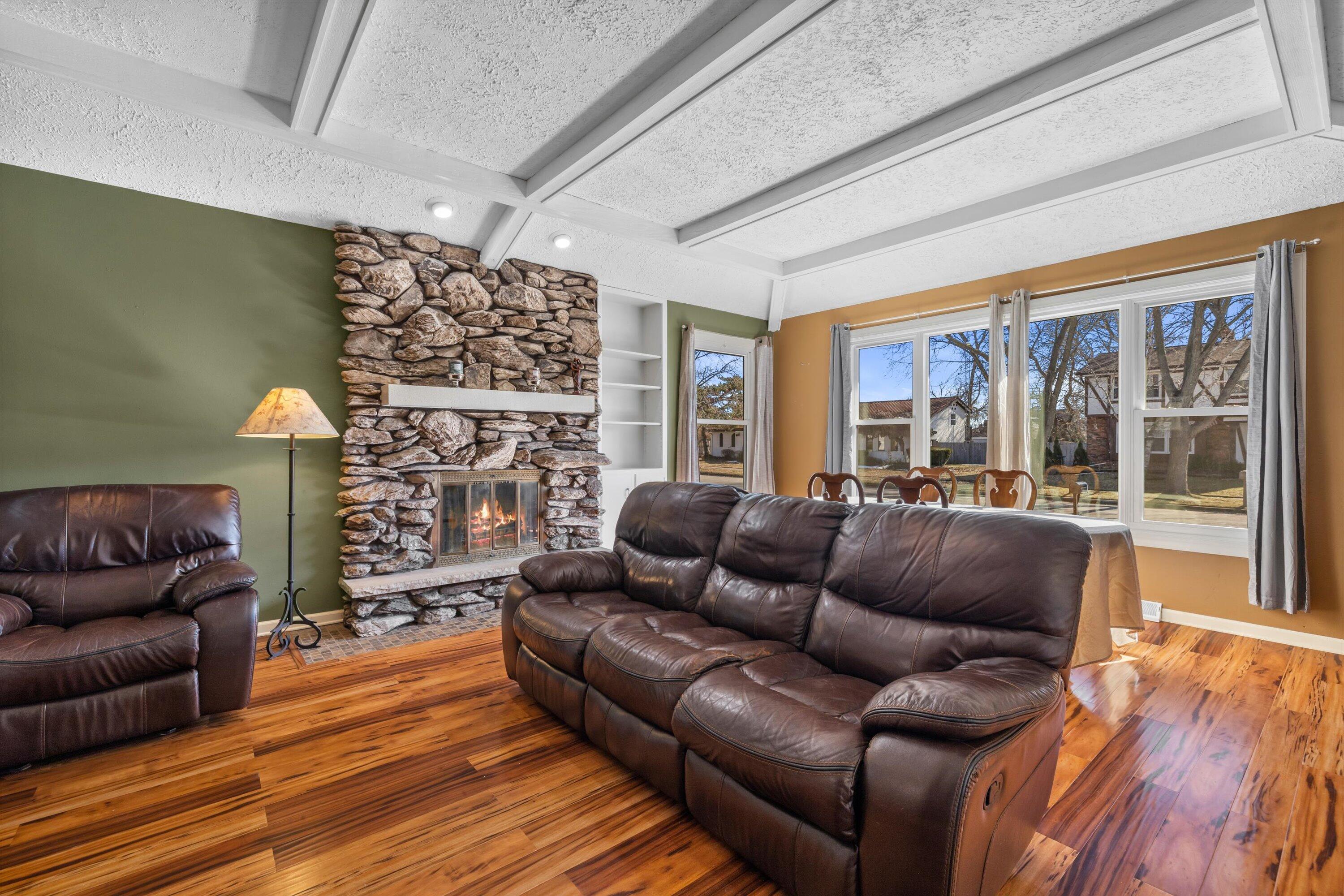3318 14th Place Kenosha, WI 53144 - Photo 5 of 51 12-IMG_6673