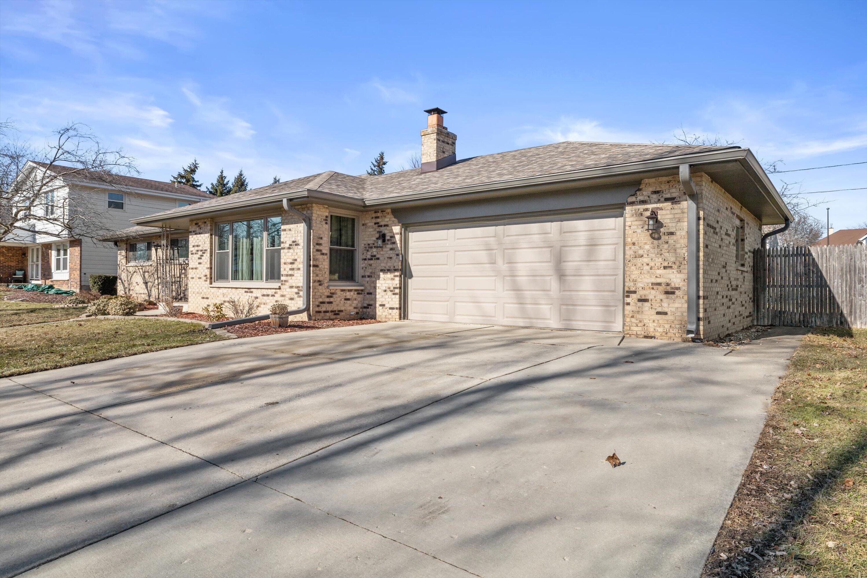 3318 14th Place Kenosha, WI 53144 - Photo 50 of 51 02-IMG_6622