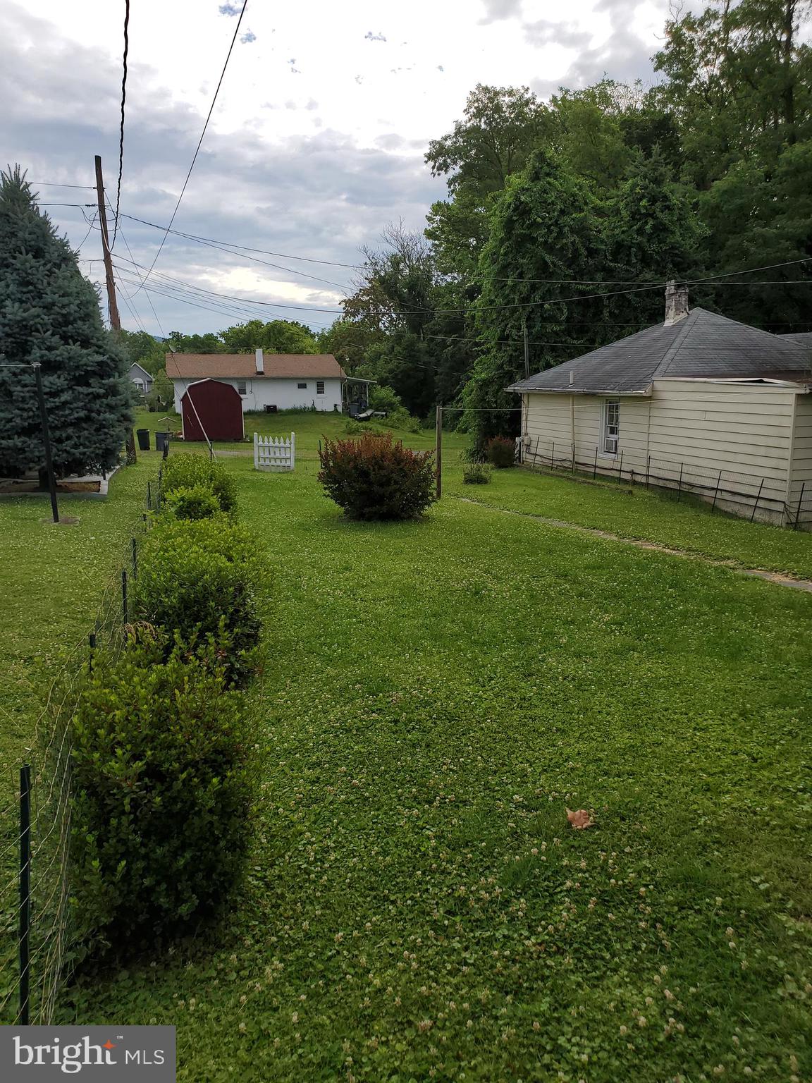6 Pershing Boulevard Reading, PA 19607 - Photo 26 of 27