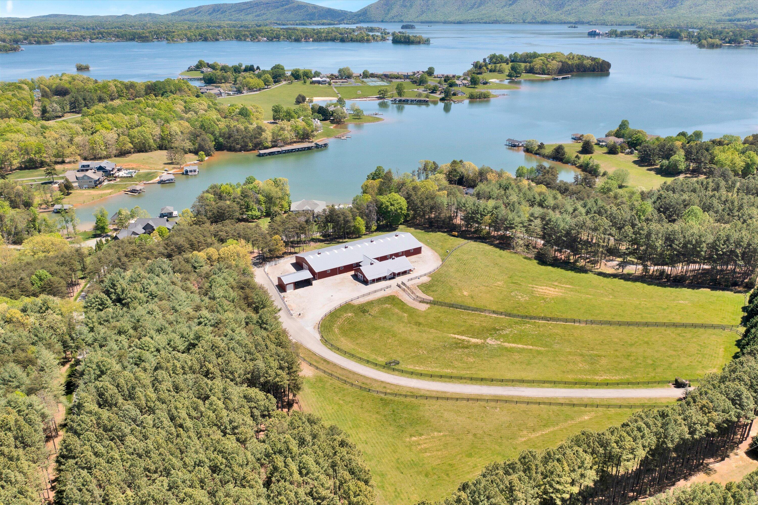 15 Tranquility Road Moneta, VA 24121 - Photo 101 of 110 101-042220240125