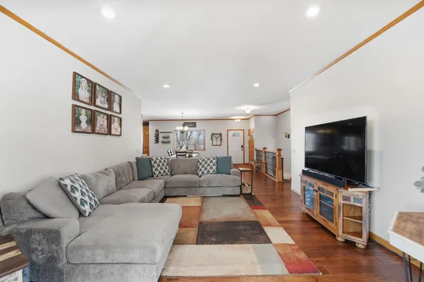 $525,000 | 320 1st Avenue West, Burtrum, MN 56318