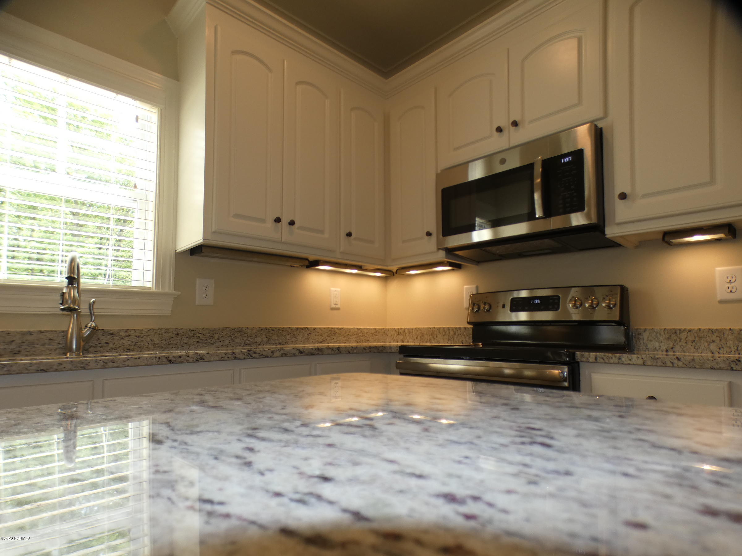 3883 Loop Road Nashville, NC 27856 - Photo 7 of 21 3883 Loop - Granite