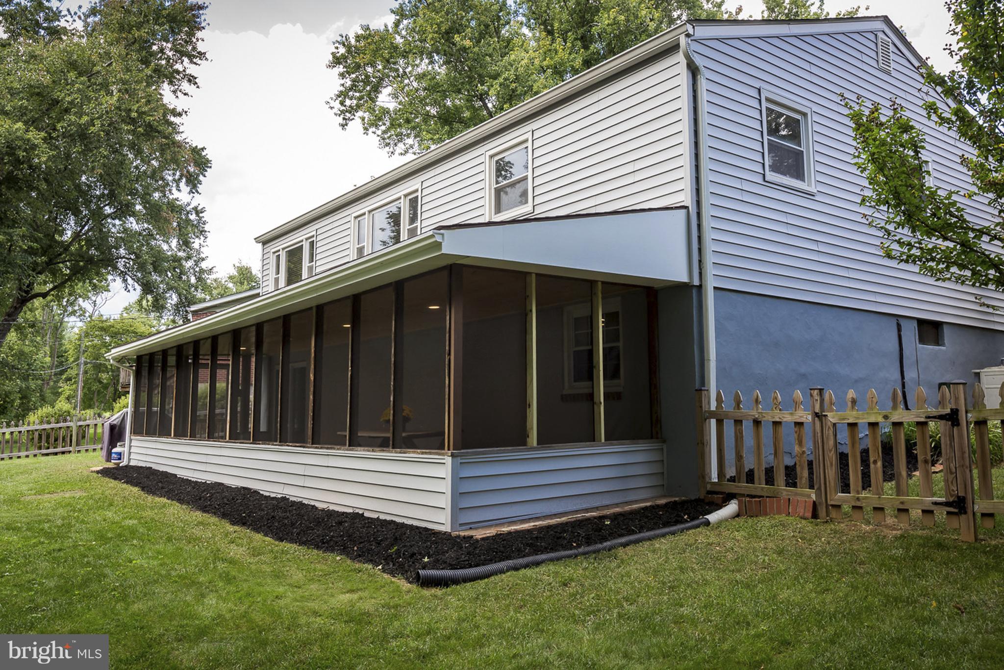 110 Woodwind Road Baltimore, MD 21228 - Photo 23 of 30 Exterior (Rear)