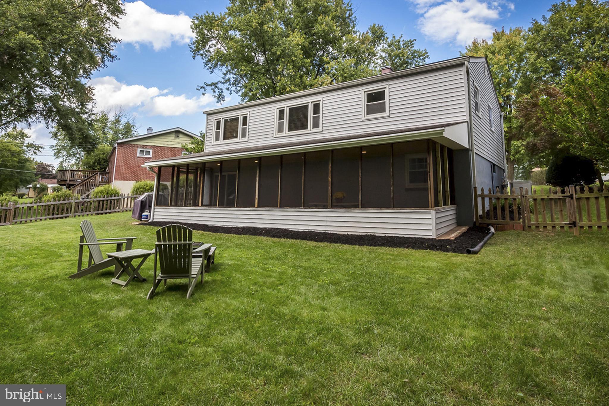 110 Woodwind Road Baltimore, MD 21228 - Photo 28 of 30 Exterior (Rear)