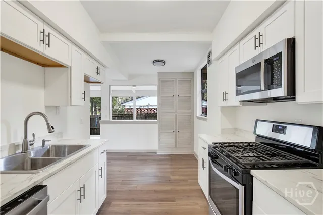 $2,600 | 1317 Halcyon Drive, Savannah, GA 31406