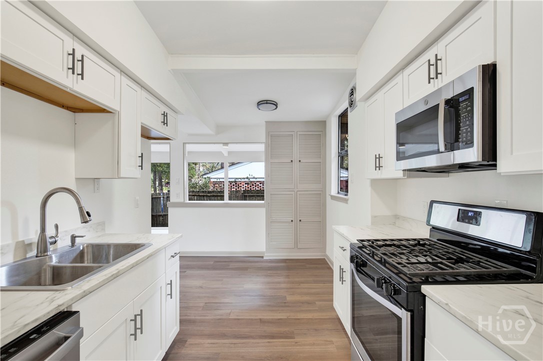 1317 Halcyon Drive Savannah, GA 31406 - Photo 13 of 24