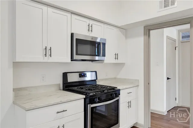 $2,600 | 1317 Halcyon Drive, Savannah, GA 31406