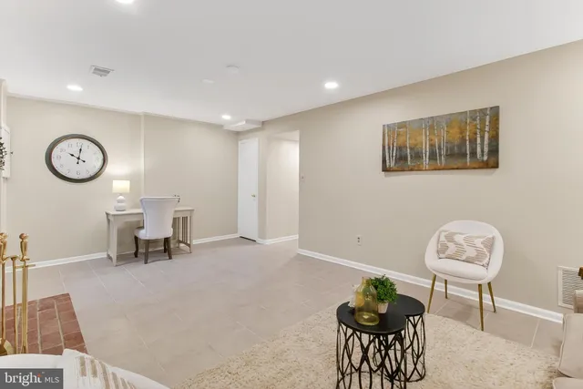 $619,900 | 2810 Andiron Lane, Vienna, VA 22180