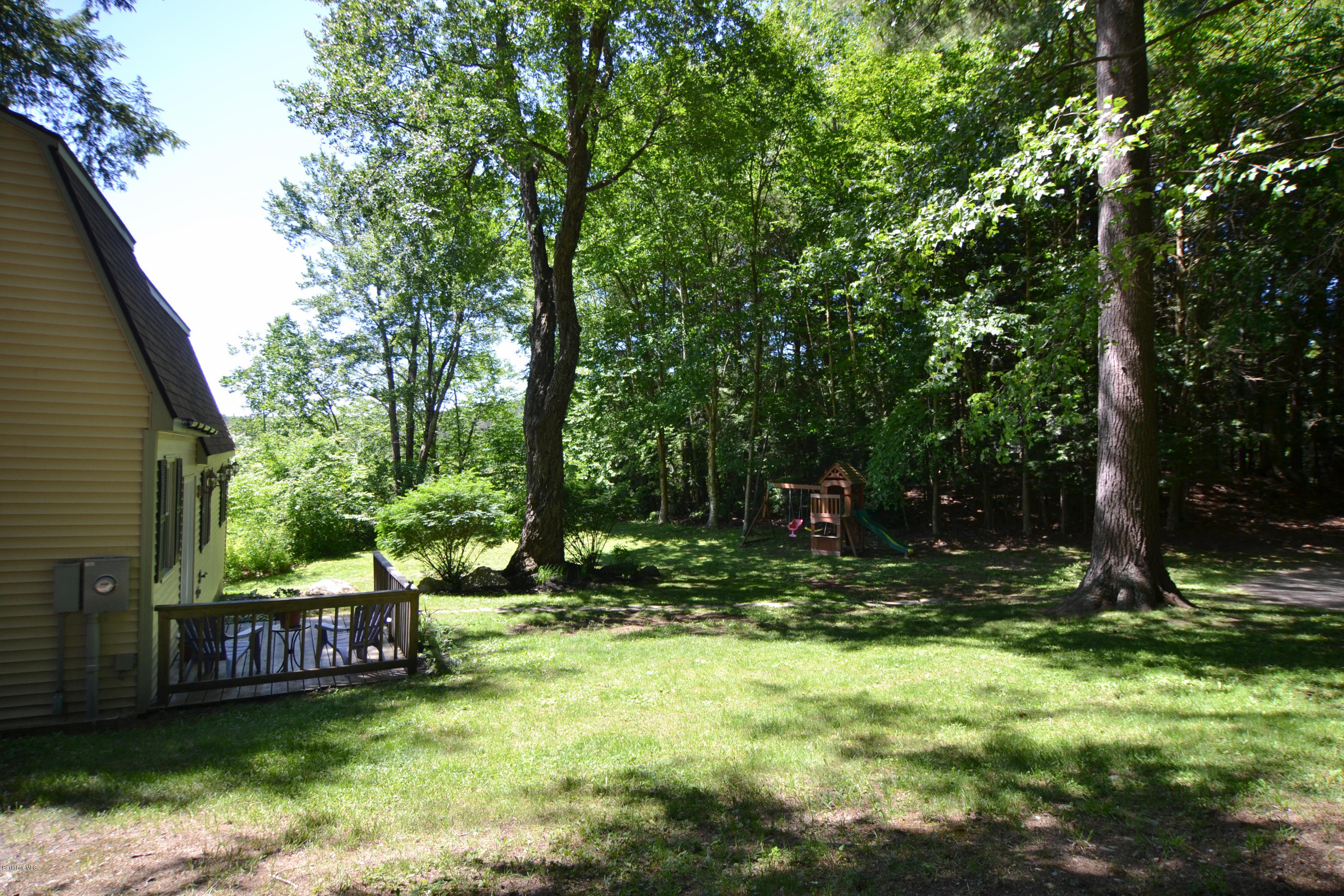 39 Becket West Road Becket, MA 01223 - Photo 25 of 25 DSC_0507