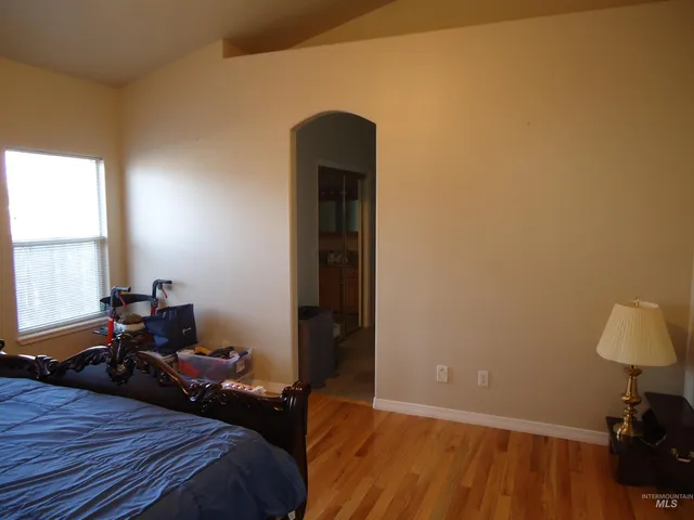 $400,000 | 2734 North Turnberry Way, Meridian, ID 83646