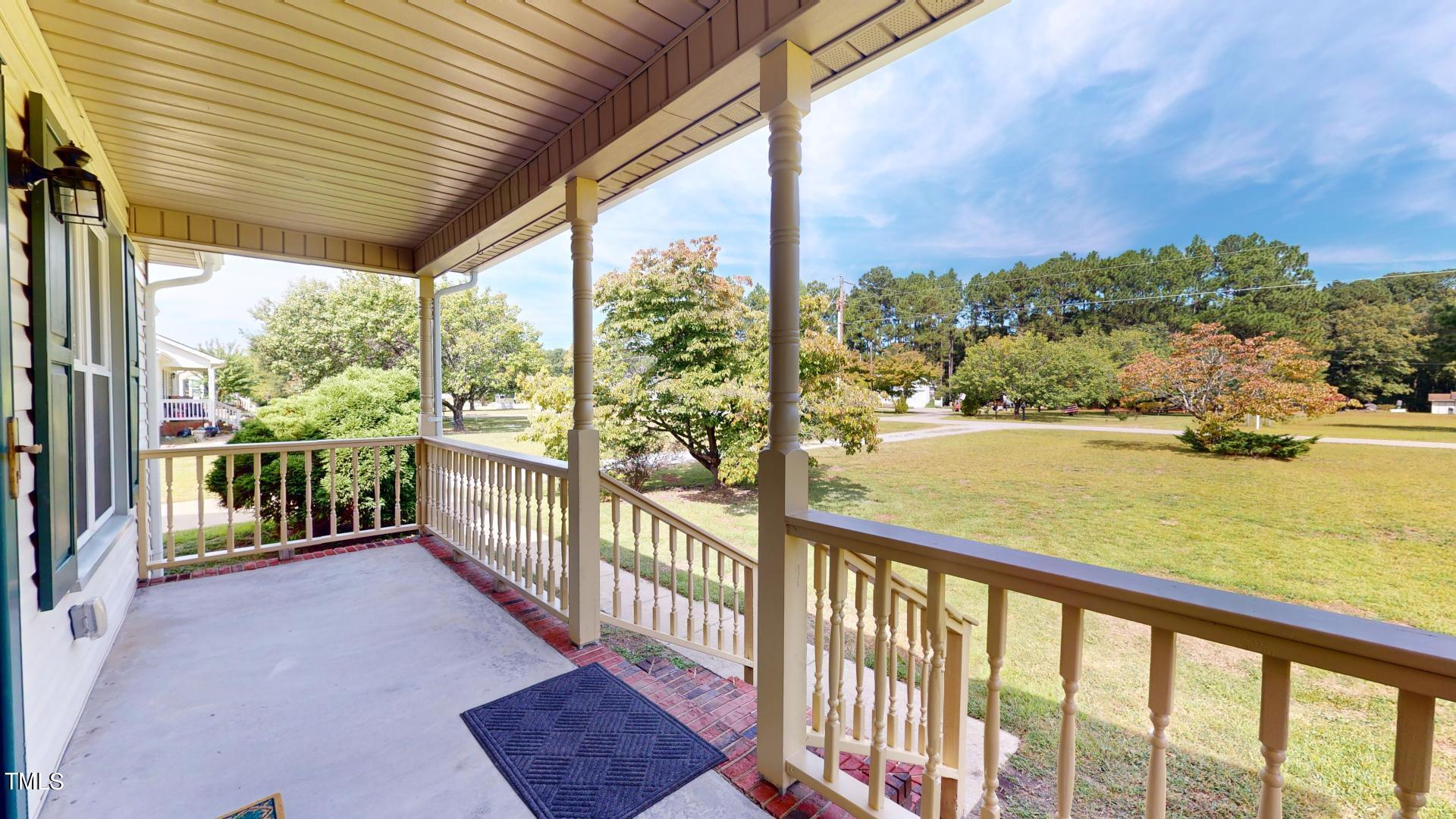 412 Sullivan Road Selma, NC 27576 - Photo 5 of 84 412-Sullivan-Road-09122024_112942