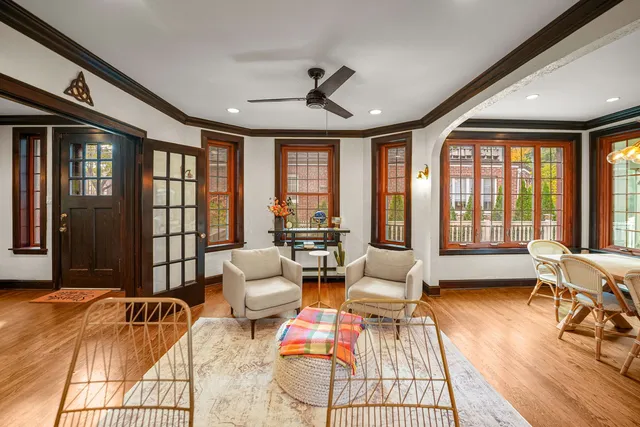 $710,000 | 10022 South Seeley Avenue, Chicago, IL 60643