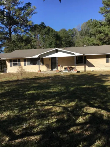 $55,000 | 3579 Dry Grove Road, Crystal Springs, MS 39059