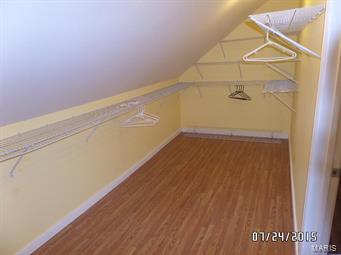 2432 Pocahontas Place St. Louis, MO 63144 - Photo 12 of 24 Gallery Image 12