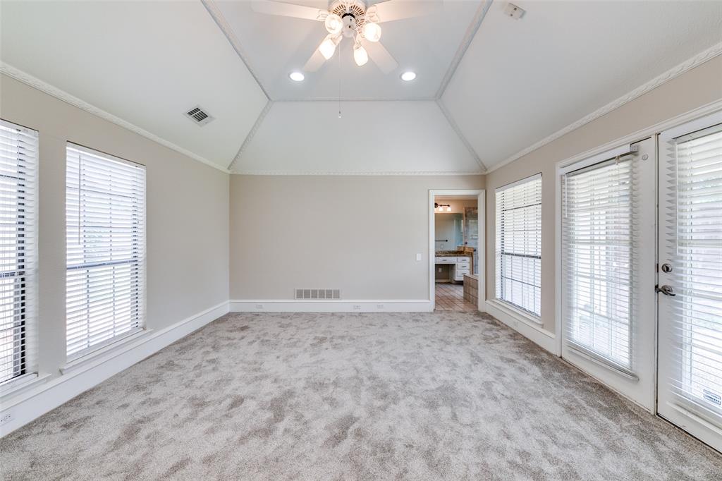 6116 Southern Knoll Drive Dallas, TX 75248 - Photo 13 of 25