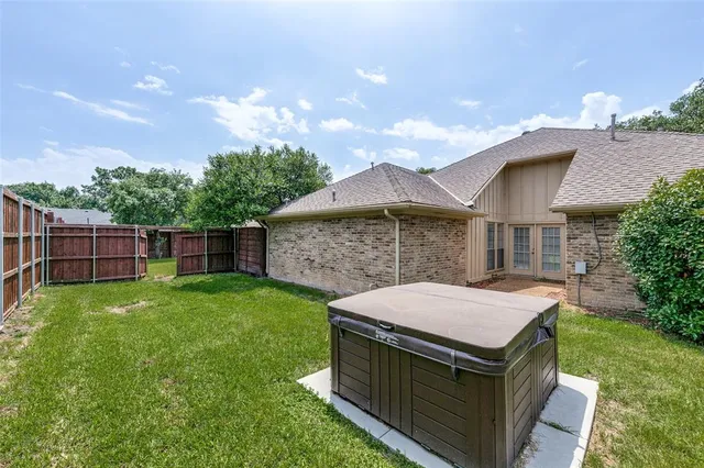 $3,500 | 6116 Southern Knoll Drive, Dallas, TX 75248