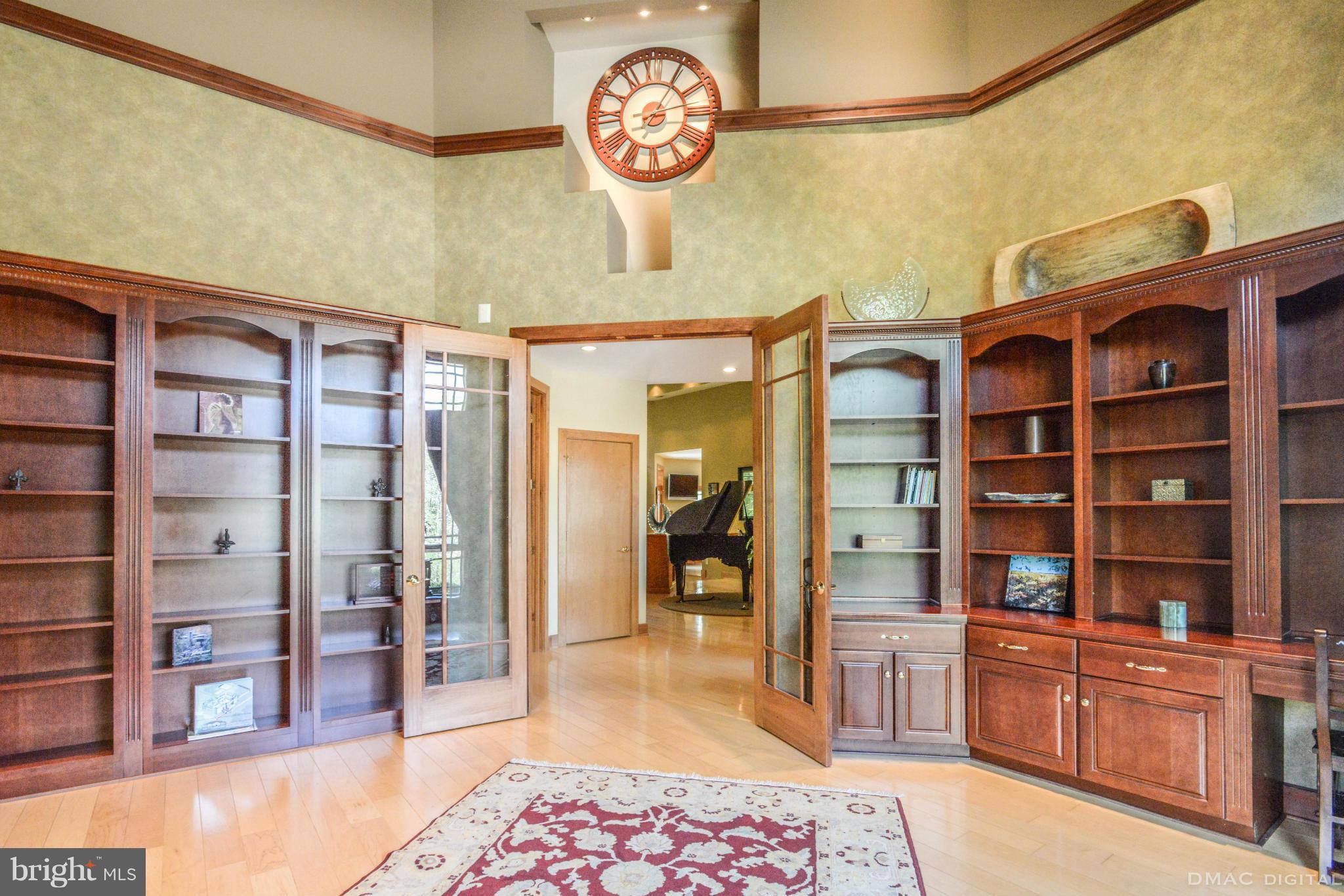 2000 Dixon Road Frederick, MD 21704 - Photo 7 of 30 Interior (General)