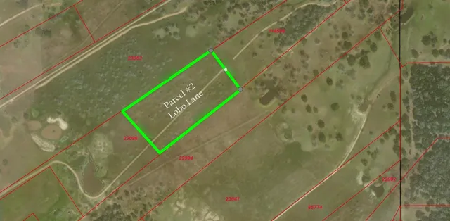 a view of a tennis court