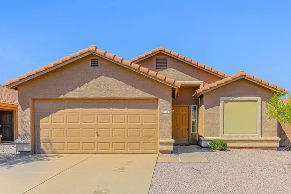 $2,440 | 510 North Danyell Drive, Chandler, AZ 85225