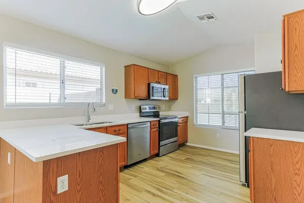 $2,440 | 510 North Danyell Drive, Chandler, AZ 85225