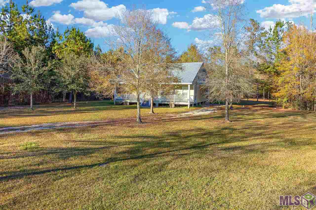 28255 Henry White Road Albany, LA 70711 - Photo 3 of 22 Gallery Image 3