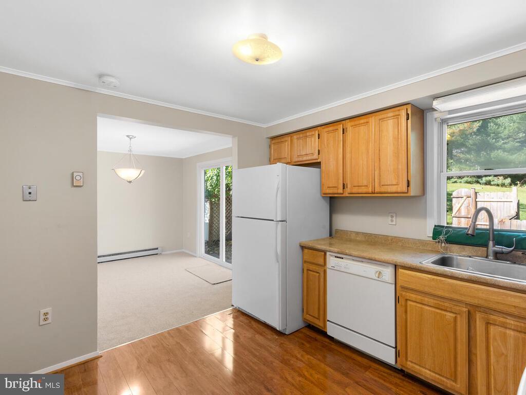 812 Cannon Road Silver Spring, MD 20904 - Photo 9 of 30
