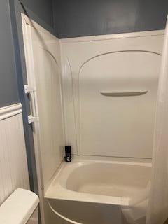 7 Shawmut Street, Unit 4 Lewiston, ME 04240 - Photo 22 of 39 unit 2a bath